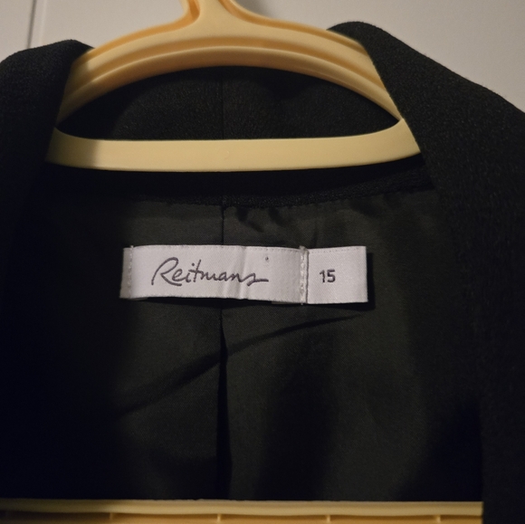 Suit vest - Picture 2 of 2